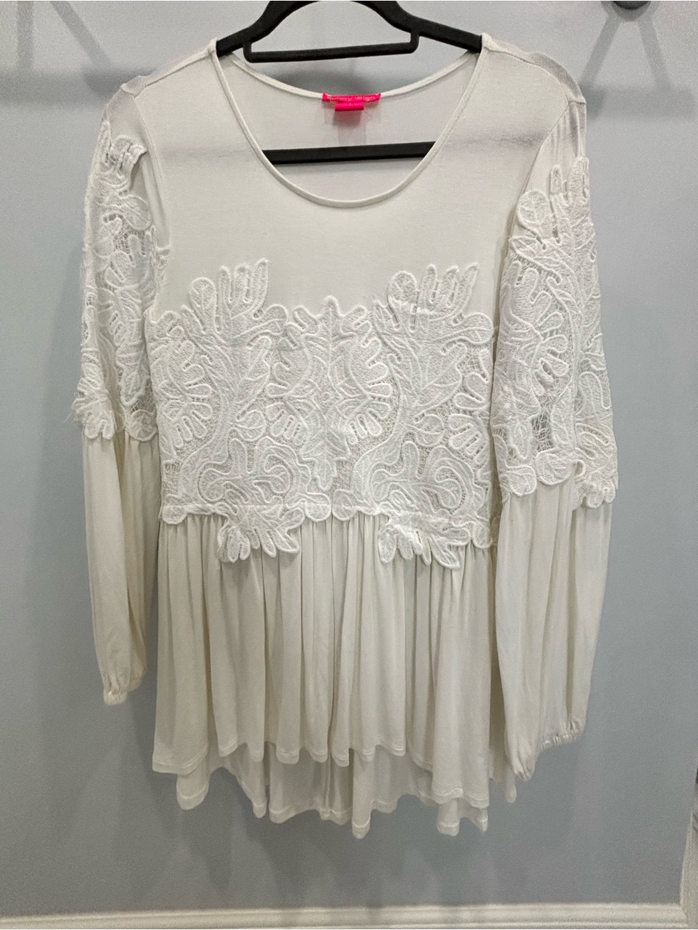 Sunny Leigh White Lace Peplum Tunic Top